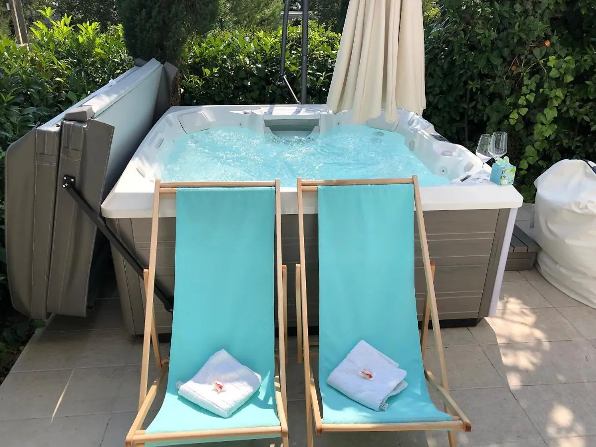 Holiday home Villa Dvojac Jadranovo