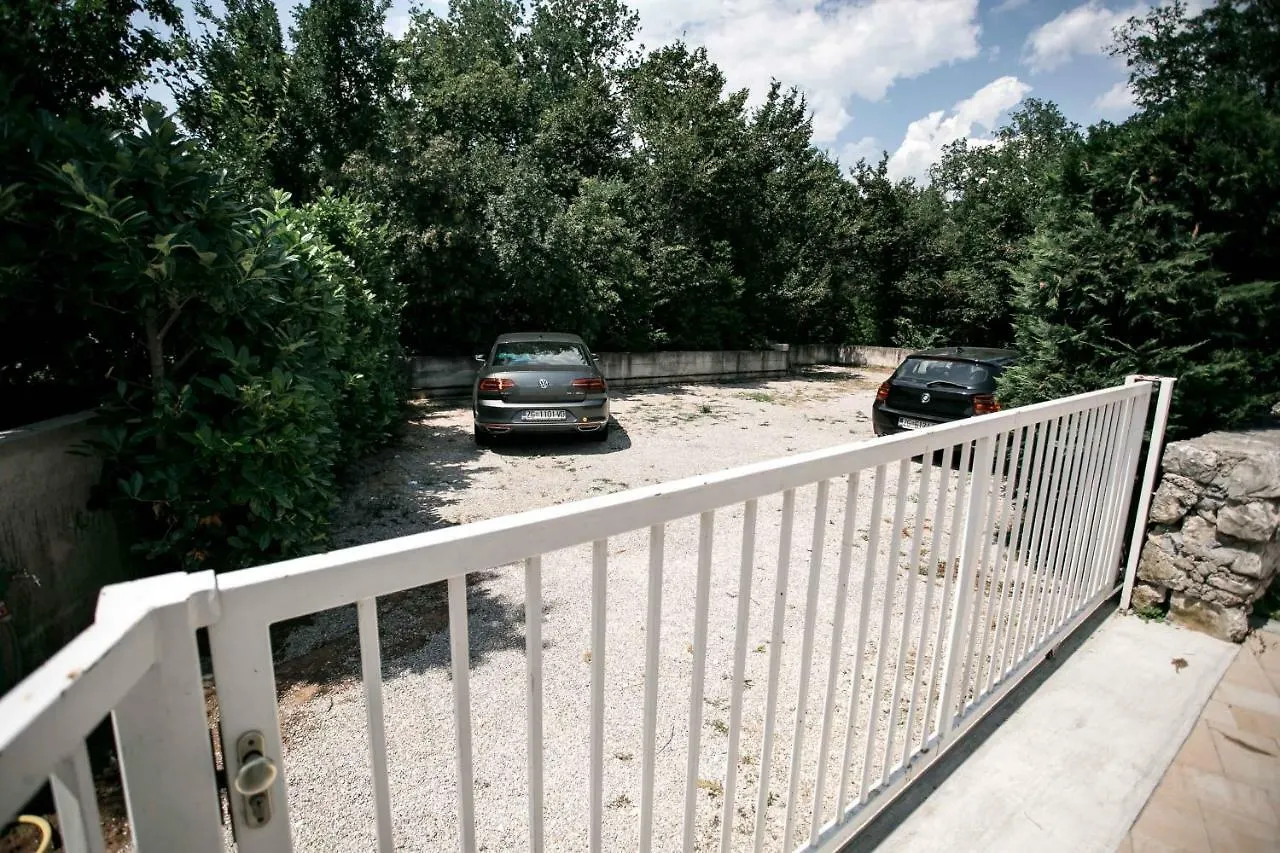 Holiday home Villa Dvojac Jadranovo